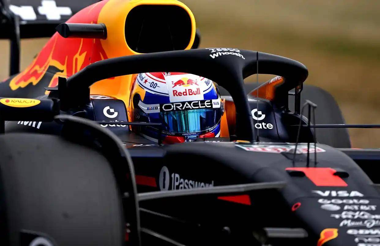 红牛二队翻盘迈凯伦，皮亚斯特里惊艳四座的简单介绍