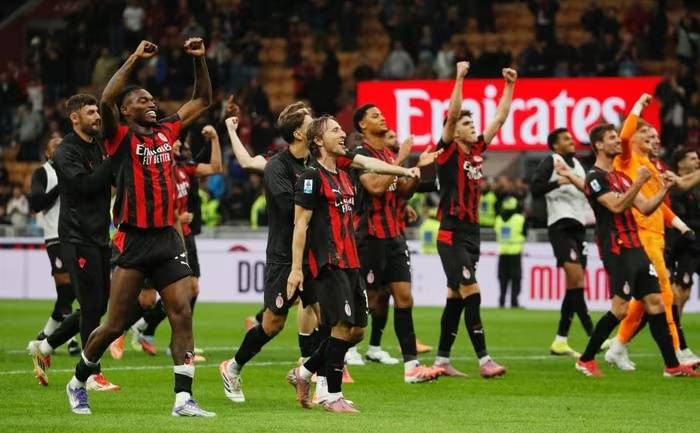 AC米兰轻取莱比锡红牛,德布劳内统治全场 AC米兰轻取莱比锡红牛,德布劳内统治全场